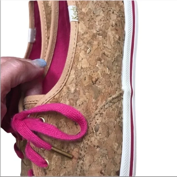 Keds Kate Spade corky lipstick pink sneakers. Size 7.5 - Picture 6 of 10